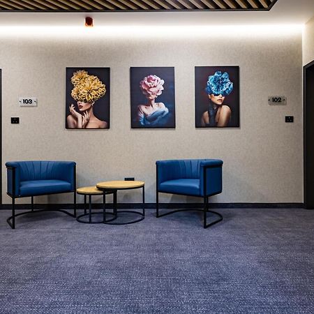 Hugo Hotel Satu Mare Dış mekan fotoğraf